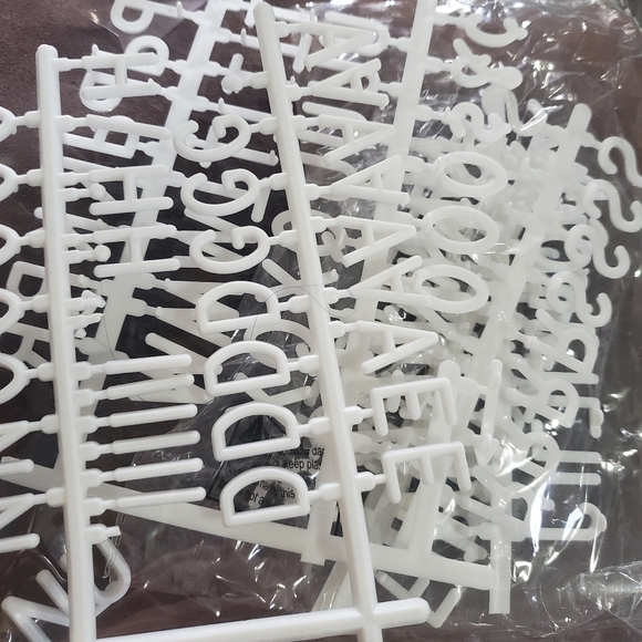 Letter board - Picture 2 of 2